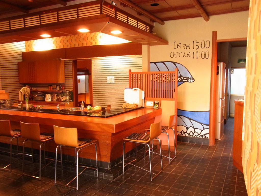 Guesthouse Shirahama Bagian luar foto